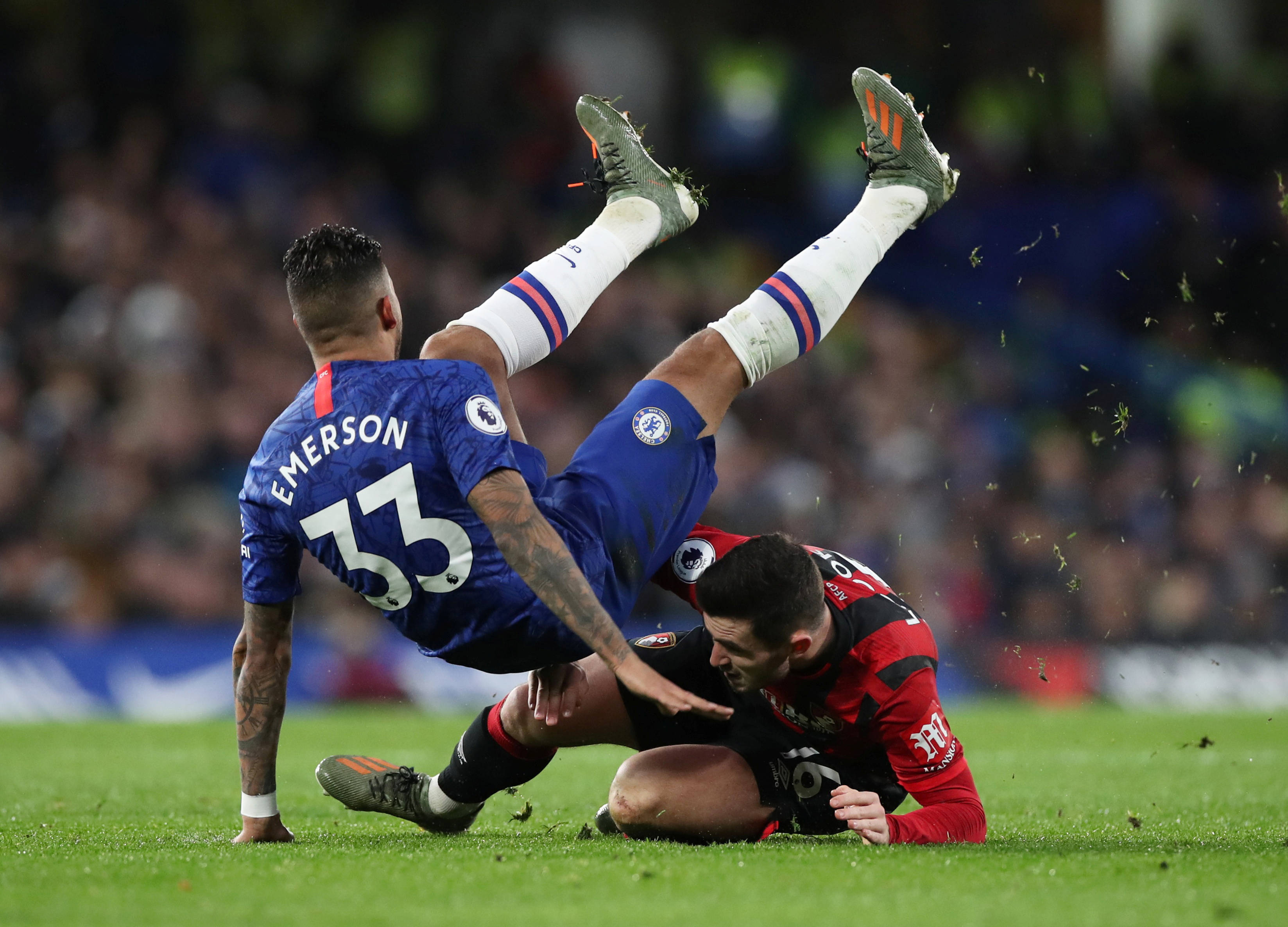 爱游戏体育平台关于赛后中超焦点战；切尔西再遭质疑；悬念犹存；控场能力受关注的信息